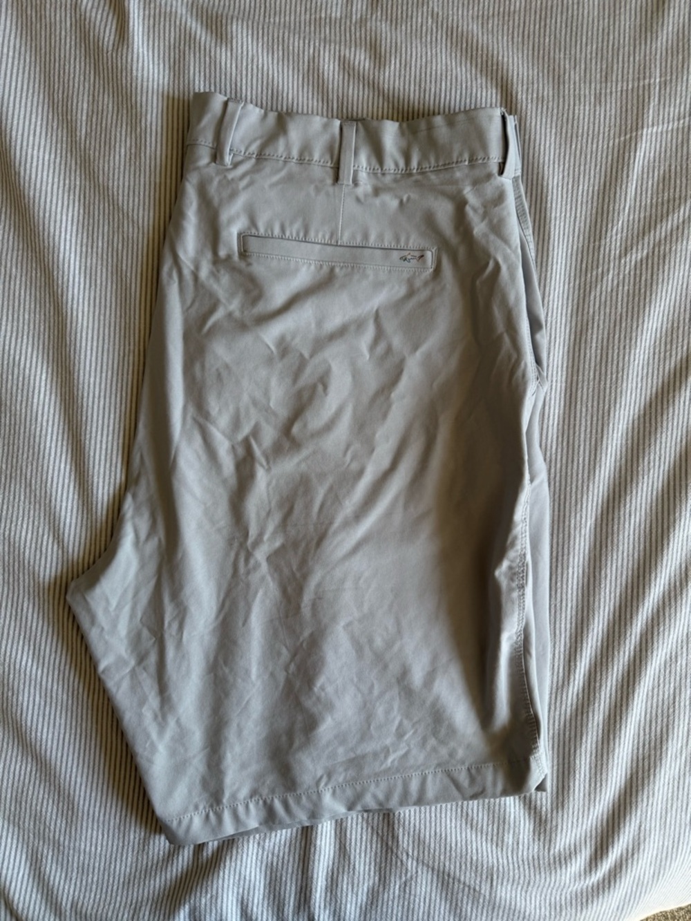 Greg Norman Golf Shorts 9" inseam